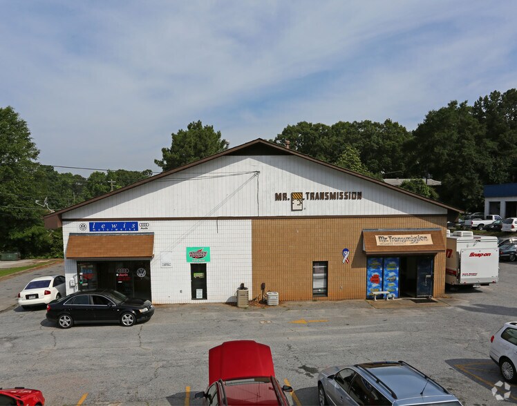 More Photos Of 2310 Lawrenceville Hwy, Decatur Freestanding For Lease
