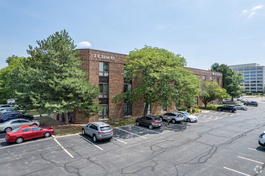 More Photos Of 2 E 22nd St, Lombard Office For Lease