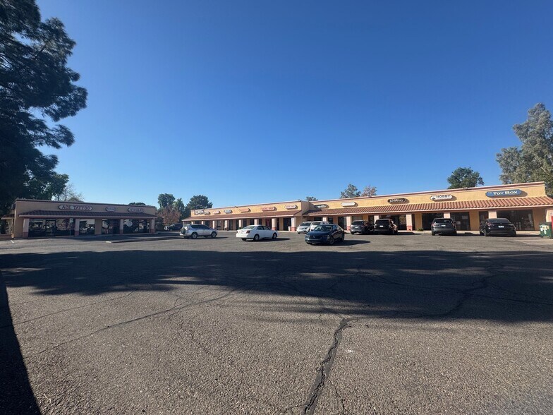More Photos Of 15224 N 59th Ave, Glendale Unknown For Lease