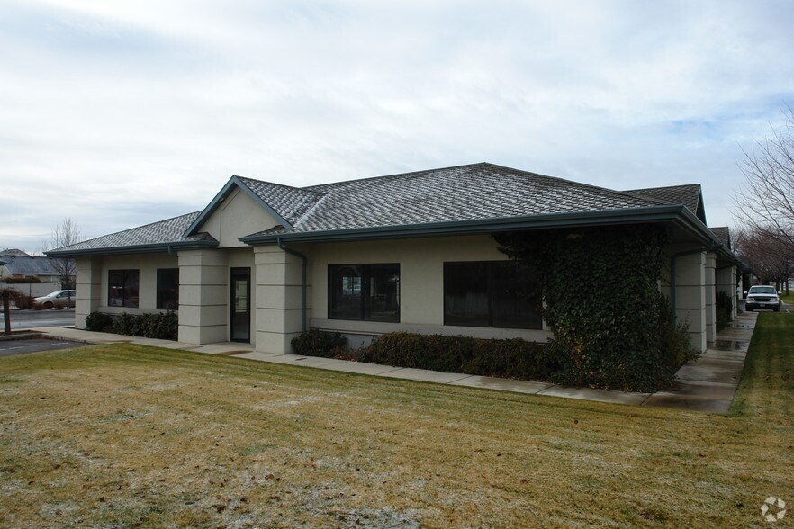 More Photos Of 1550 N Crestmont Dr, Meridian Medical For Lease