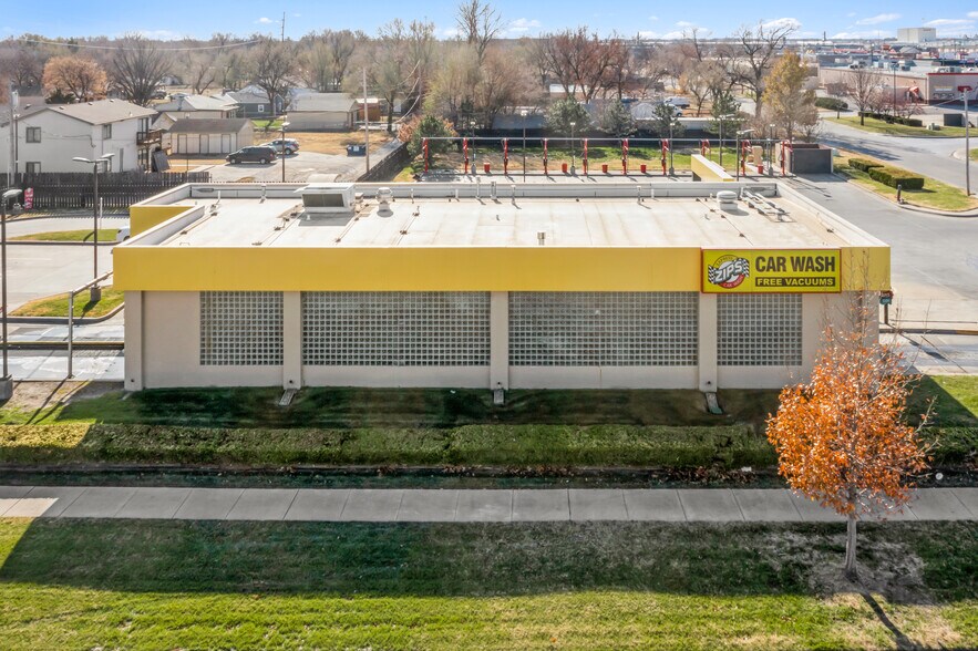 More Photos Of 3825 W Maple St, Wichita Carwash For Sale