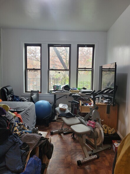 More Photos Of 11914 Hillside Ave, Richmond Hill Multifamily For Sale