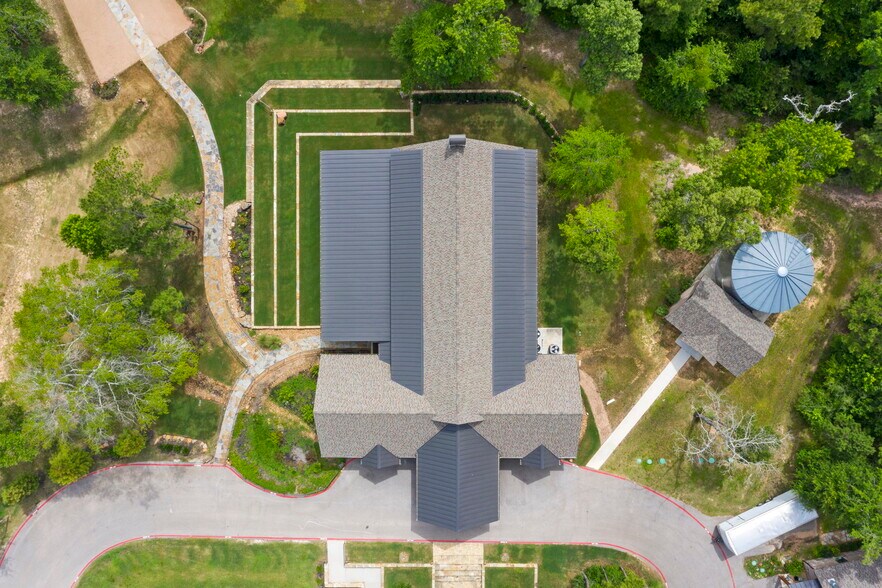 More Photos Of 30663 Moore Rd, Magnolia Freestanding For Sale