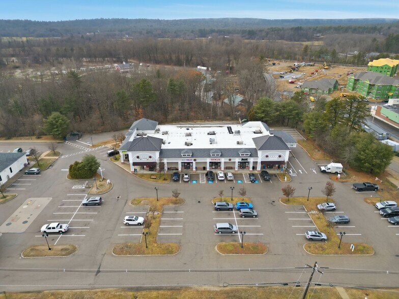More Photos Of 1500 White Mountain Hwy, North Conway Storefront For Lease