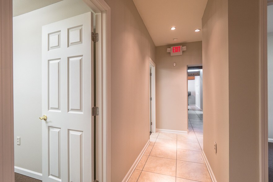 More Photos Of 894 Robert Blvd, Slidell Medical For Lease