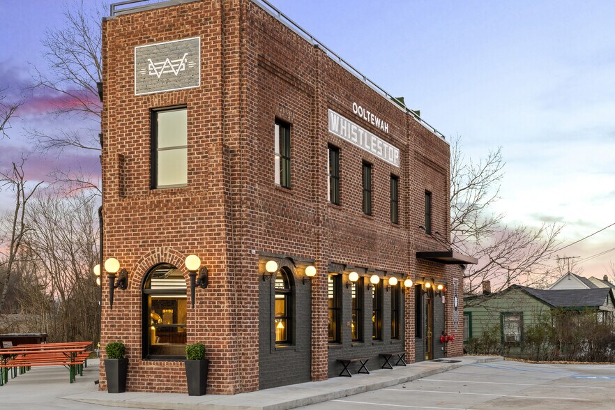 More Photos Of 5503 Main St, Ooltewah Flex For Sale