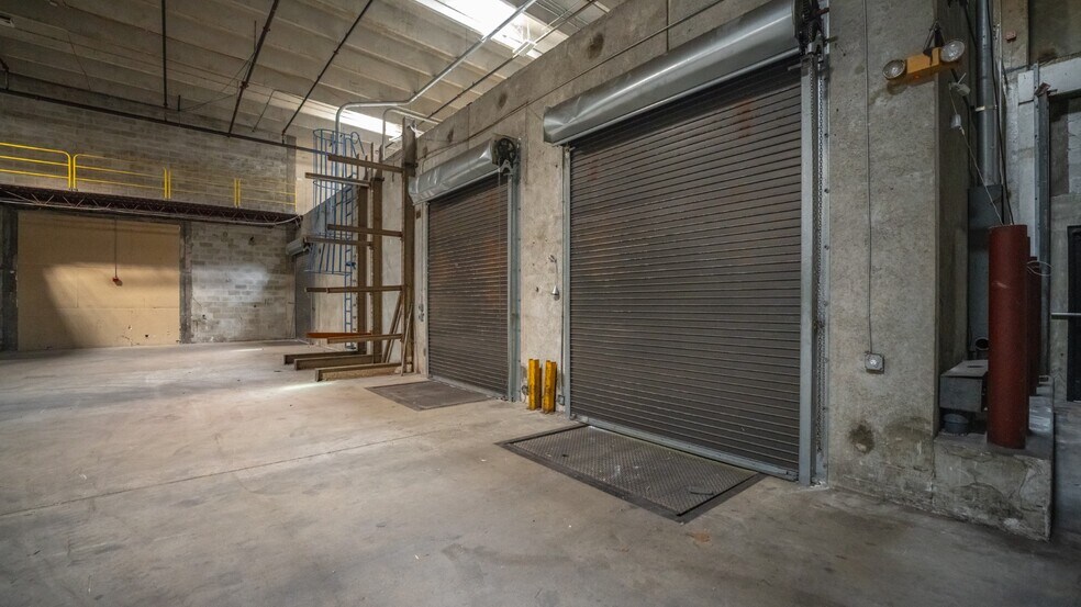 More Photos Of 6000 Park of Commerce Blvd, Boca Raton Distribution For Lease