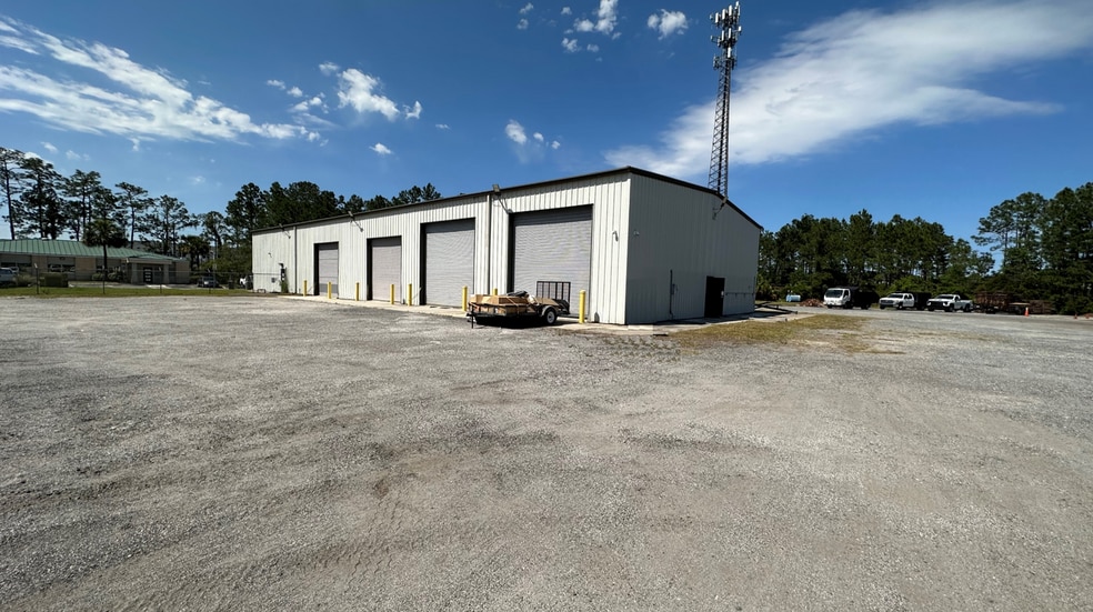Primary Photo Of 1261 County Road 210 W, Jacksonville Warehouse For Lease