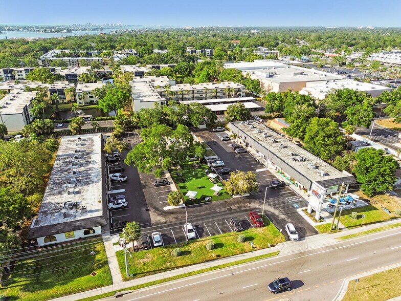 More Photos Of 14219 Walsingham Rd, Largo Unknown For Lease