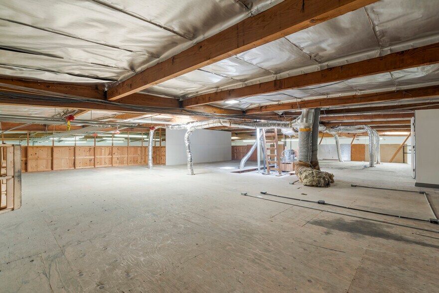 More Photos Of 2505 Amaral Ct, Hayward Warehouse For Sale