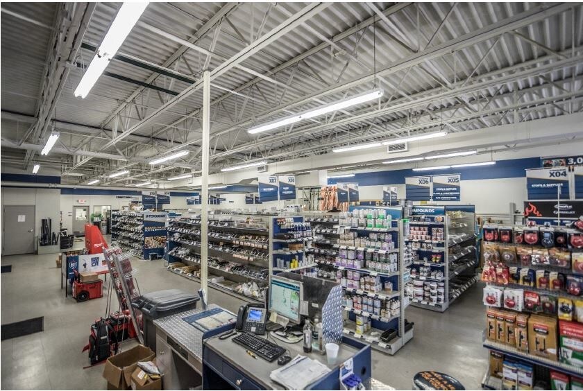 More Photos Of 2134 NW 108th St, Clive Warehouse For Lease