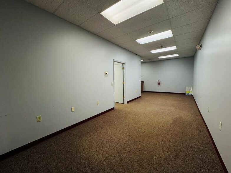 More Photos Of 8 Main St, Towanda Office For Lease
