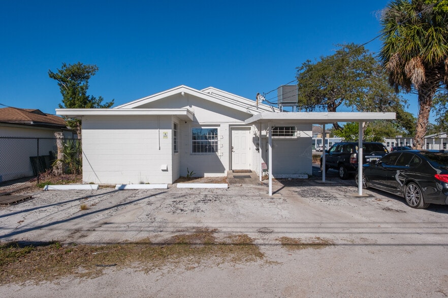 More Photos Of 3848 Central Ave, Saint Petersburg Office For Lease