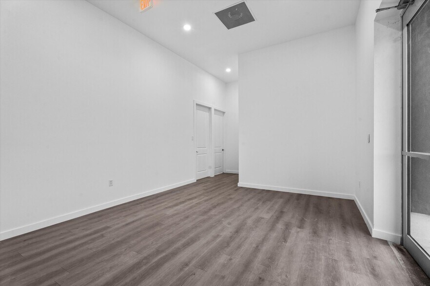 More Photos Of 26605 Cook Field Rd, Katy Light Distribution For Lease