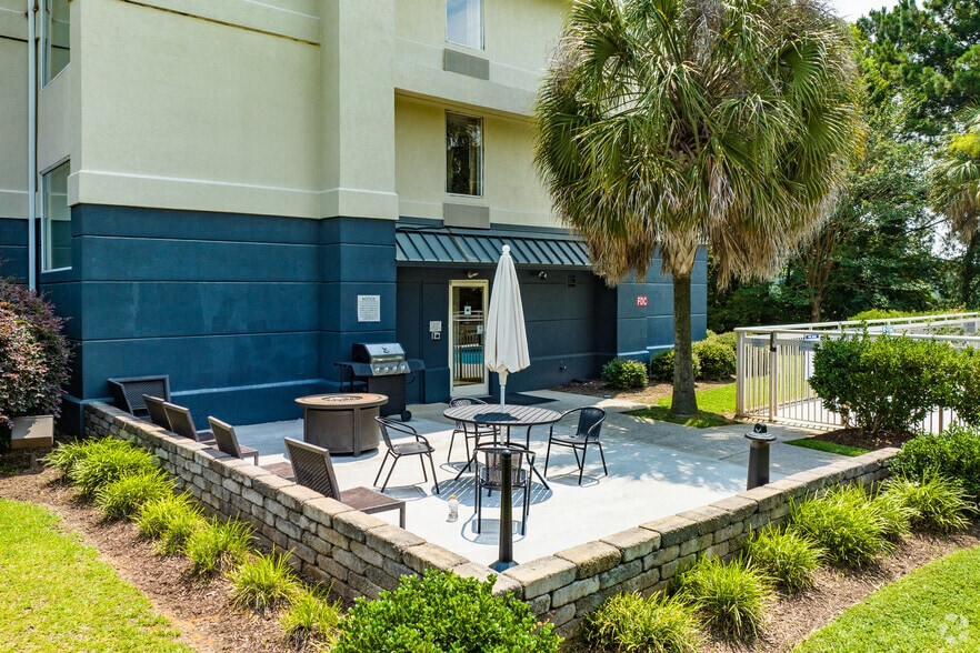 More Photos Of 663 Citadel Rd, Orangeburg Hotel For Sale