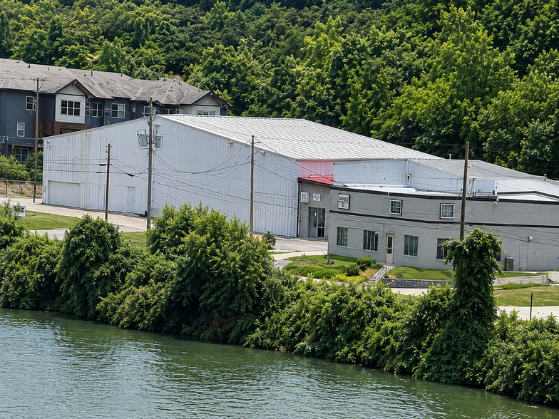 Primary Photo Of 1640 Island Home Ave, Knoxville Warehouse For Lease