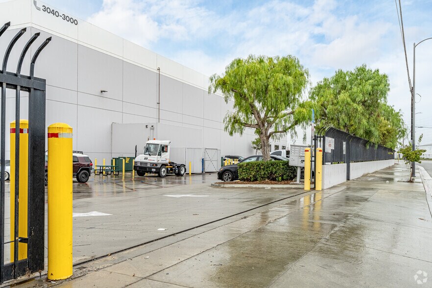 More Photos Of 3000-3090 E Washington Blvd, Los Angeles Refrigeration Cold Storage For Lease