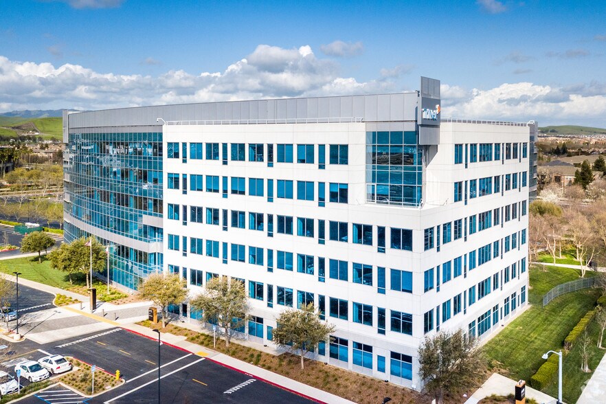 More Photos Of 1 Park Pl, Dublin Office For Lease