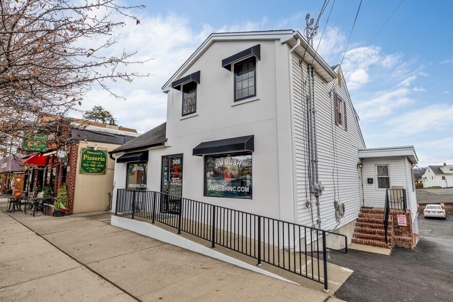 More Photos Of 306-308 Union Blvd, Totowa Office For Lease