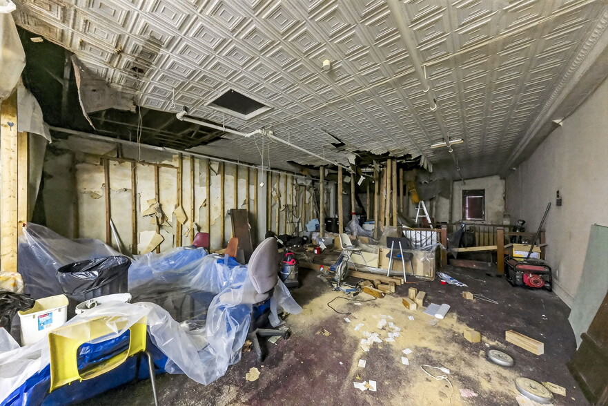 More Photos Of 2000-2014 Salisbury St, Saint Louis General Retail For Sale