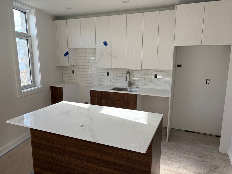 Primary Photo Of 13 Warwick St, Somerville Apartments For Sale