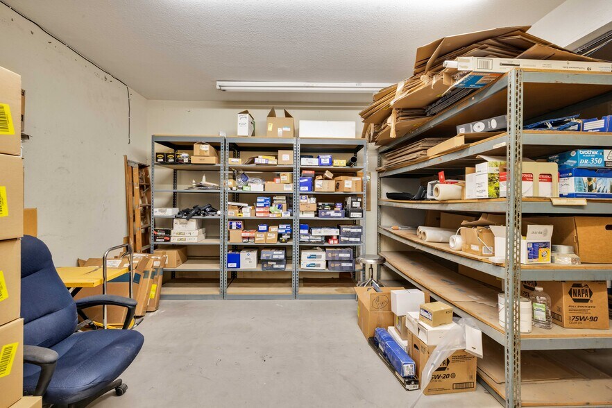 More Photos Of 2476 Stirrup Rd, Borrego Springs General Retail For Sale