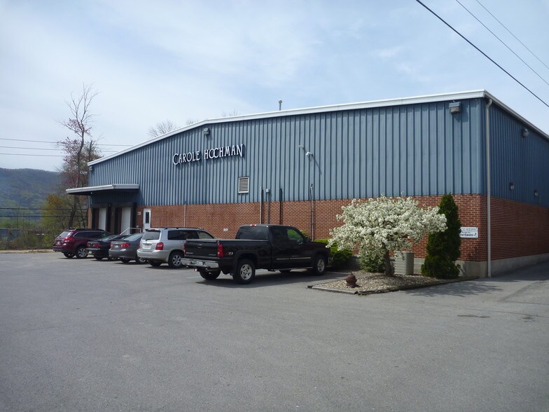 More Photos Of 801 Foresman St, Williamsport Warehouse For Sale