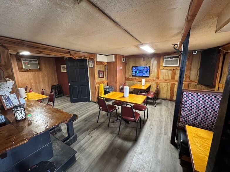 More Photos Of 4215 Greensboro Ave, Tuscaloosa Service For Sale