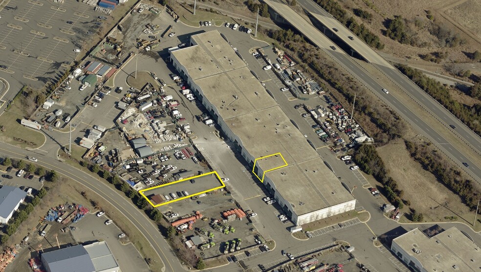 More Photos Of 11900 Livingston Rd, Manassas Warehouse For Sale