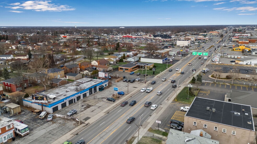More Photos Of 874 Niagara Falls Blvd, Buffalo Auto Repair For Sale