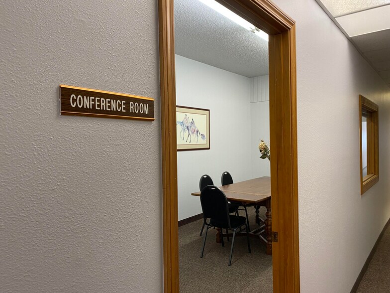 More Photos Of 312 E 3rd St, The Dalles Office For Lease