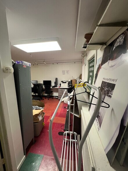 More Photos Of 297 E Tenth St, New York Apartments For Lease