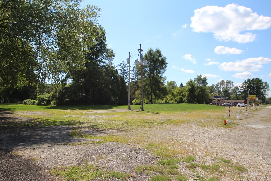 More Photos Of 32489 Center Ridge Rd, North Ridgeville Land For Sale