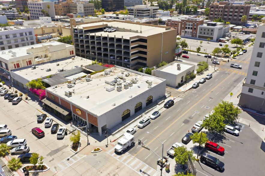 More Photos Of 1623-1633 19th St, Bakersfield Freestanding For Lease