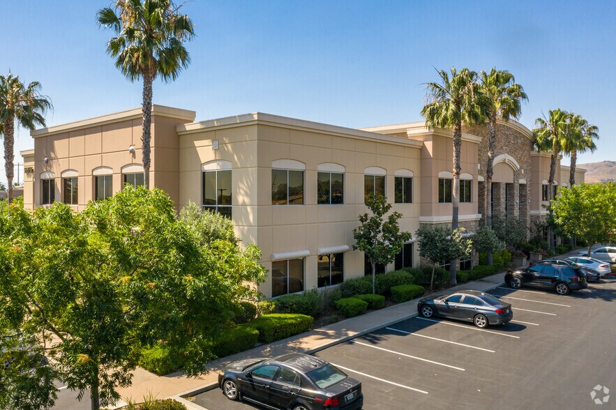 More Photos Of 15325 Fairfield Ranch Rd, Chino Hills Unknown For Lease