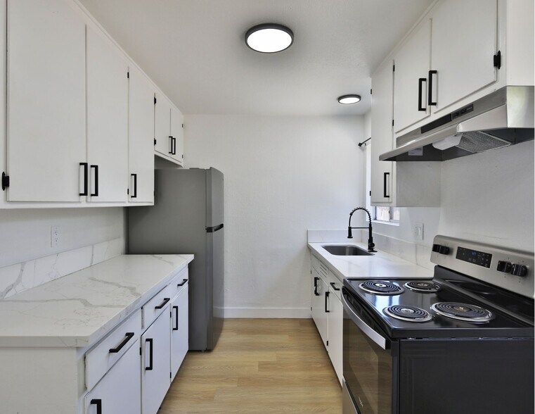 More Photos Of 26674 Ward St, Highland Apartments For Sale
