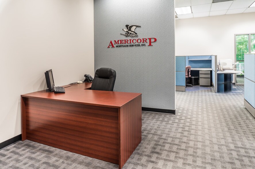 More Photos Of 12040 S Lakes Dr, Reston Medical For Sale