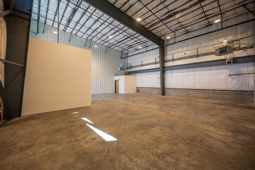 More Photos Of 10980 Crestwood, 10980 Industrial Way, Truckee Light Manufacturing For Lease