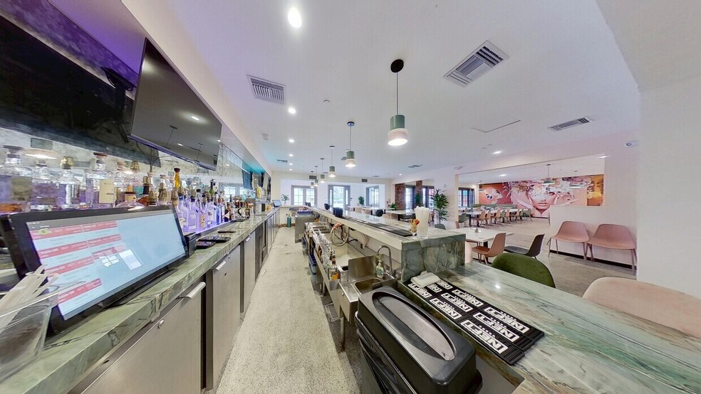 More Photos Of 1802-1820 S Pacific Coast Hwy, Redondo Beach Unknown For Lease