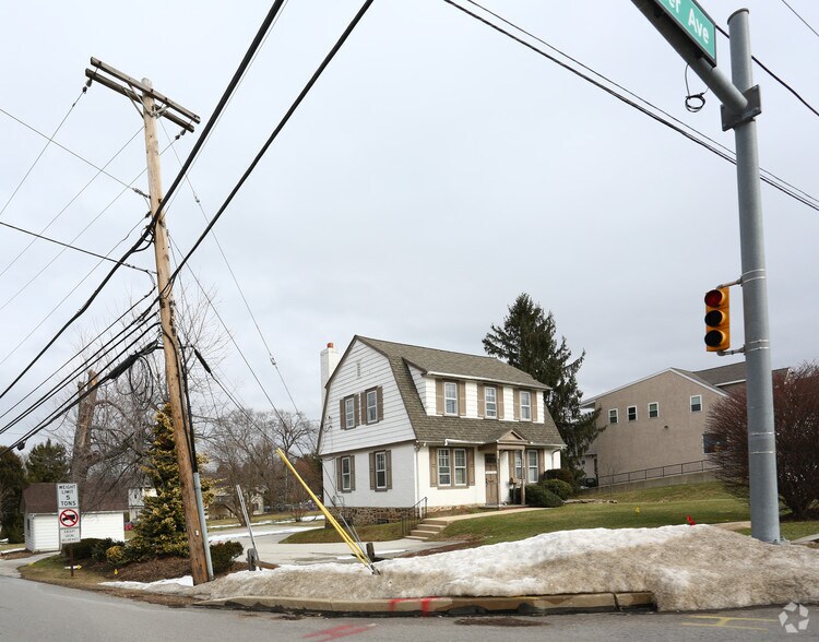 More Photos Of 397 W Lancaster Ave, Malvern Office For Sale