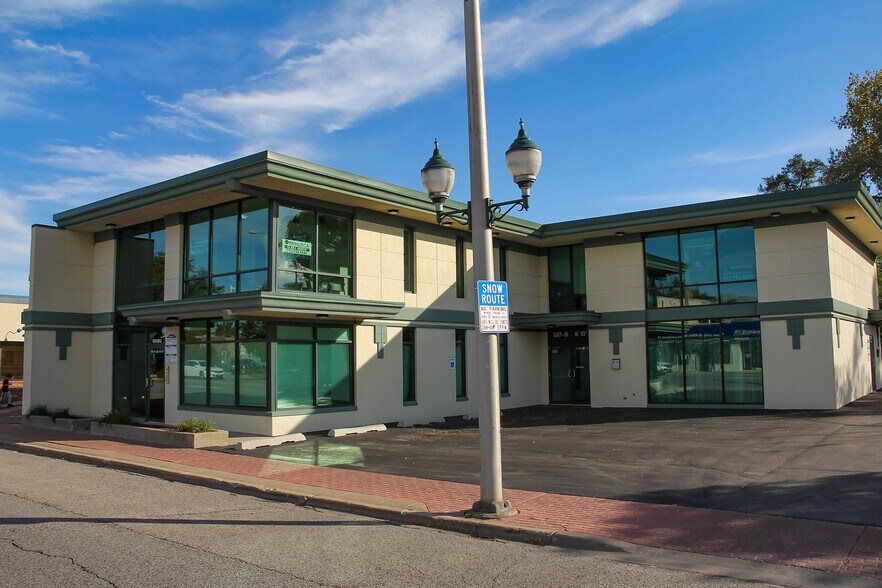 More Photos Of 3317-3319 W 95th St, Evergreen Park Medical For Lease