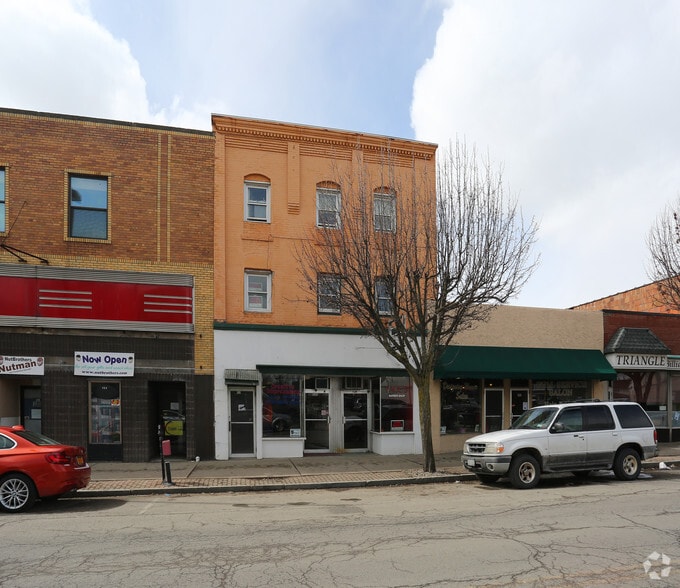 More Photos Of 122 Washington Ave, Endicott Storefront Retail Residential For Sale