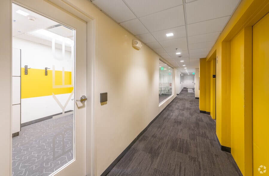 More Photos Of 15 Court Sq, Boston Office For Lease