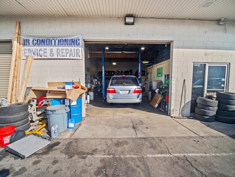 More Photos Of 22515 S Vermont Ave, Torrance Warehouse For Sale