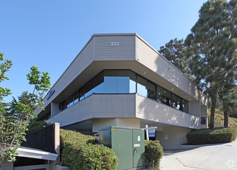 More Photos Of 322 8th St, Del Mar Office For Lease