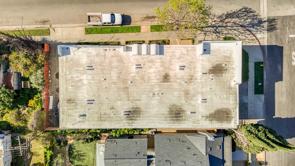 More Photos Of 3115 Ivy St, Los Angeles Apartments For Sale