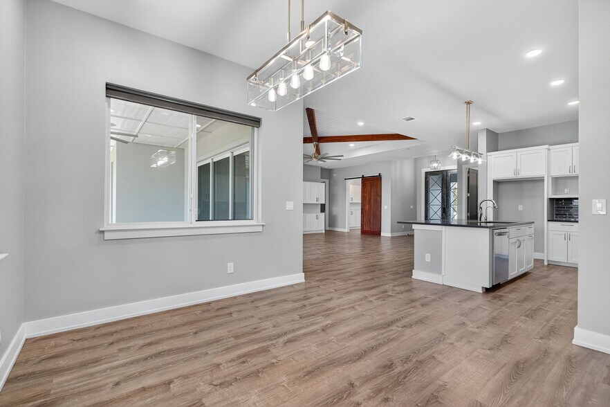 More Photos Of 21603 Thomas Cv, Lago Vista Land For Sale