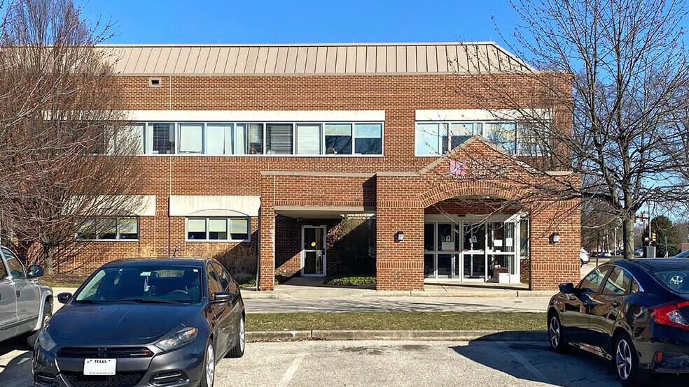 More Photos Of 8400 E Roosevelt Blvd, Philadelphia Medical For Sale