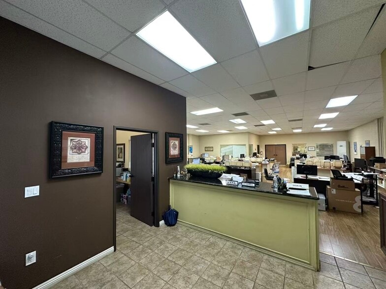 More Photos Of 17807 S Hobart Blvd, Gardena Warehouse For Sale