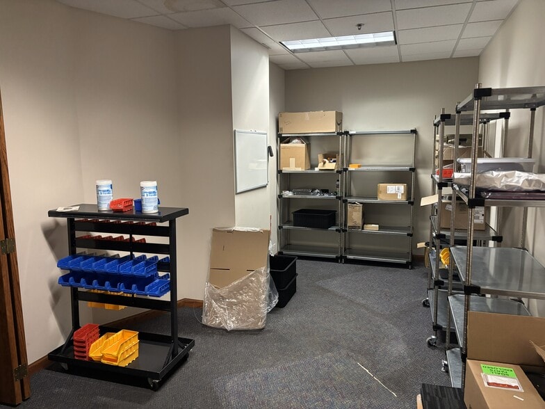 More Photos Of 3400 W O St, Lincoln Manufacturing For Sale